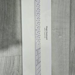 Magic Keyboard with Touch ID and Numeric Keypad for Mac models with Apple silicon (USB–C) - US English - White Keys