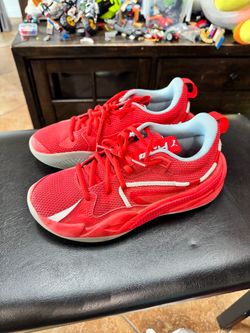 Size 4 puma
