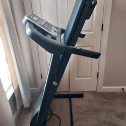 Treadmill (Xterra)