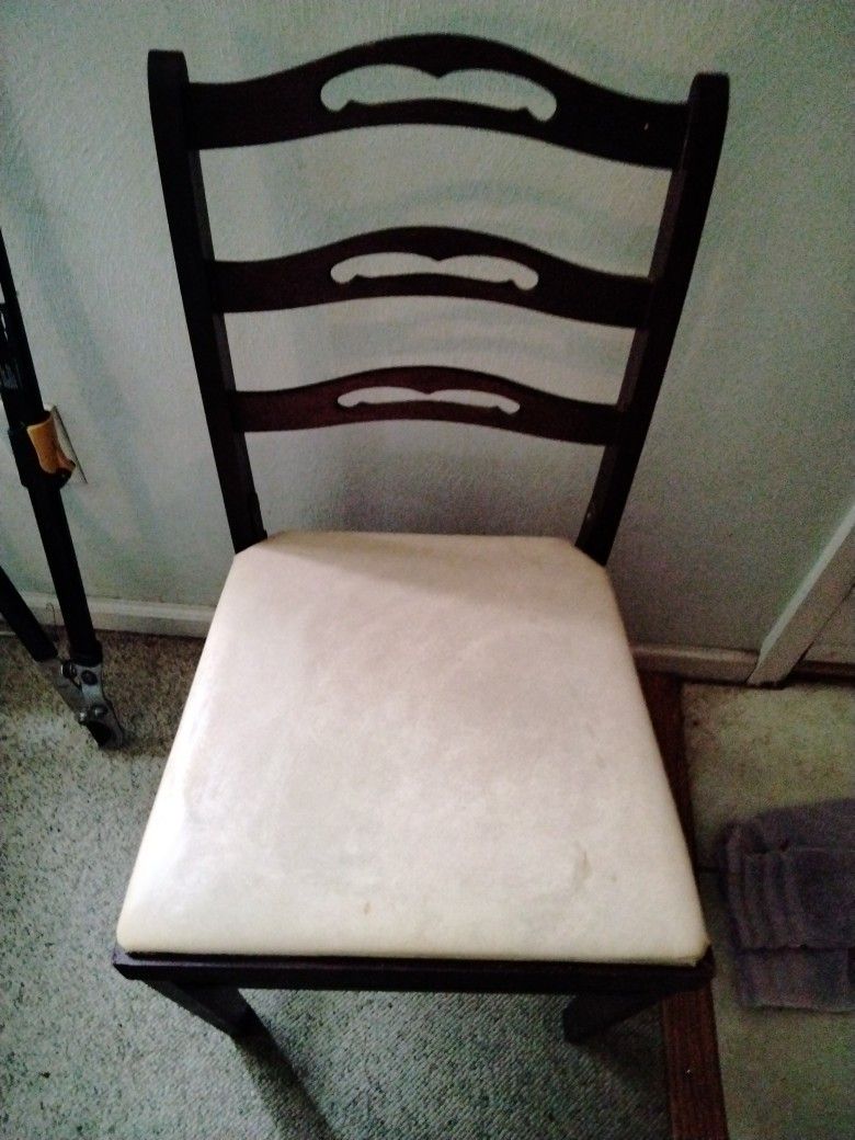 4 Antique Folding Chairs Norquist Coronet