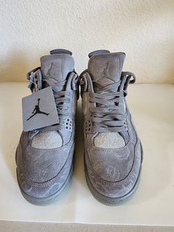 Jordan 4 Retro