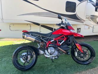 2020 Ducati Hypermotard