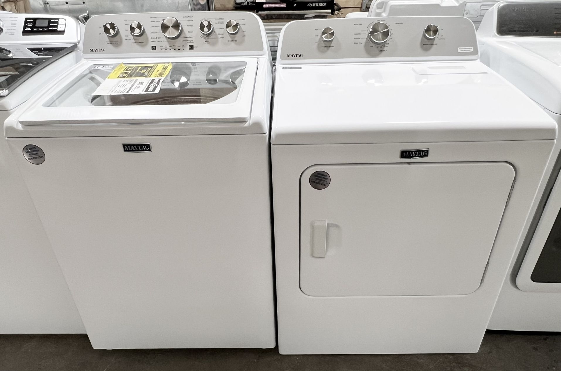 NEW Maytag Washer+Electric Dryer