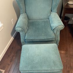 Free Rocker Recliner with foot Rest