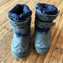 Toddler boy winter boots size cheap 9