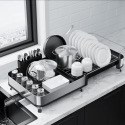 (2718)Expandable Metal Dish Drying Rack, 16.1-26.6" L x 12.6" W, Black
Dish Racks for Kitchen Counter, Auto-Drain Drying Rack for Kitchen, Cutlery Hol