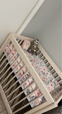 Mini crib