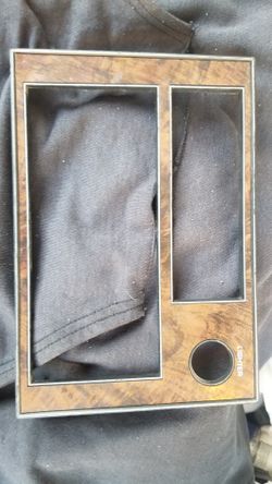 1984-88 Cutlass Supreme Radio Bezel