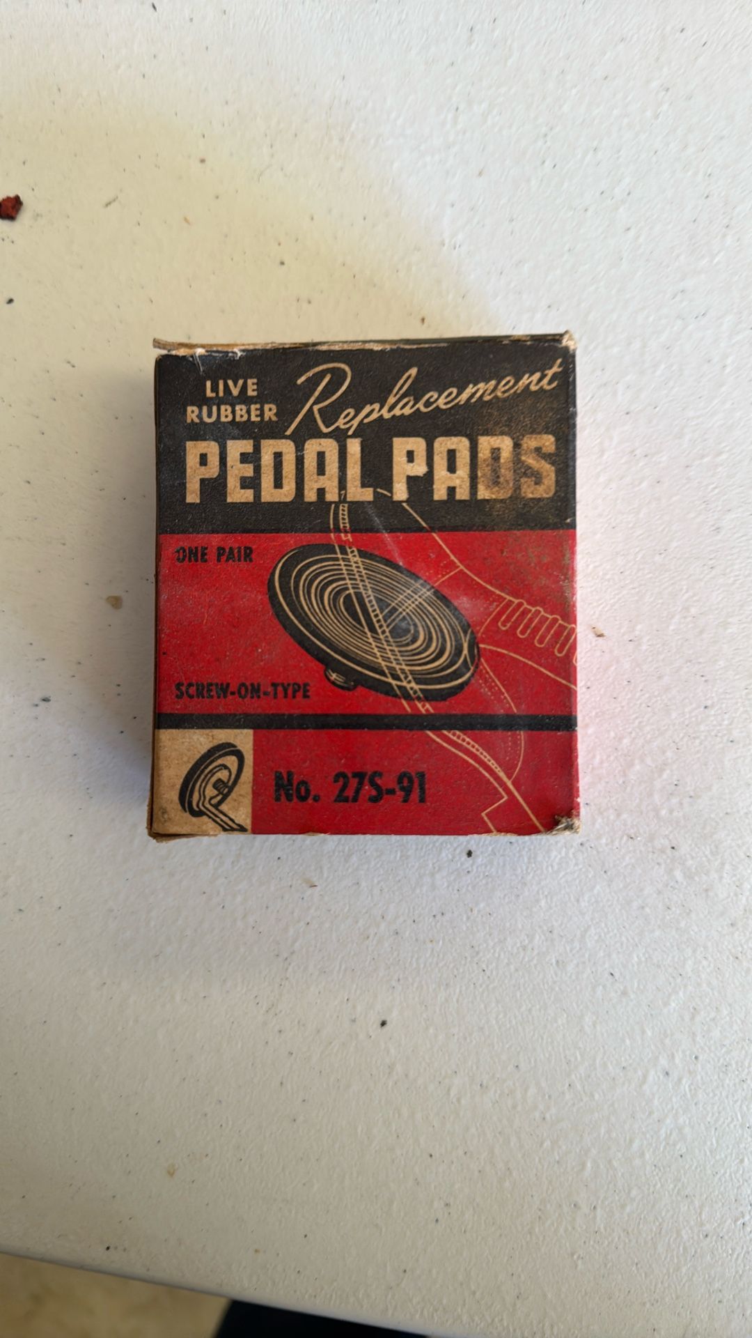 Studebaker car and truck replacement pedal pads. Replaces OEM 194563, 675269