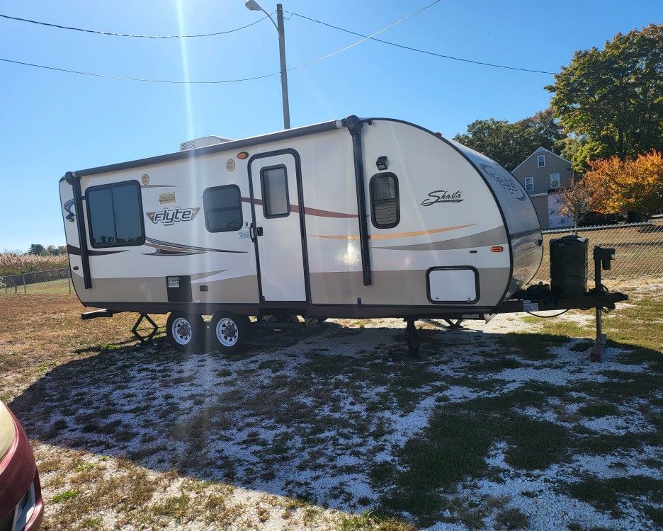 2014 Shasta Flyte