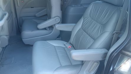 Gray Leather Minivan Seats
