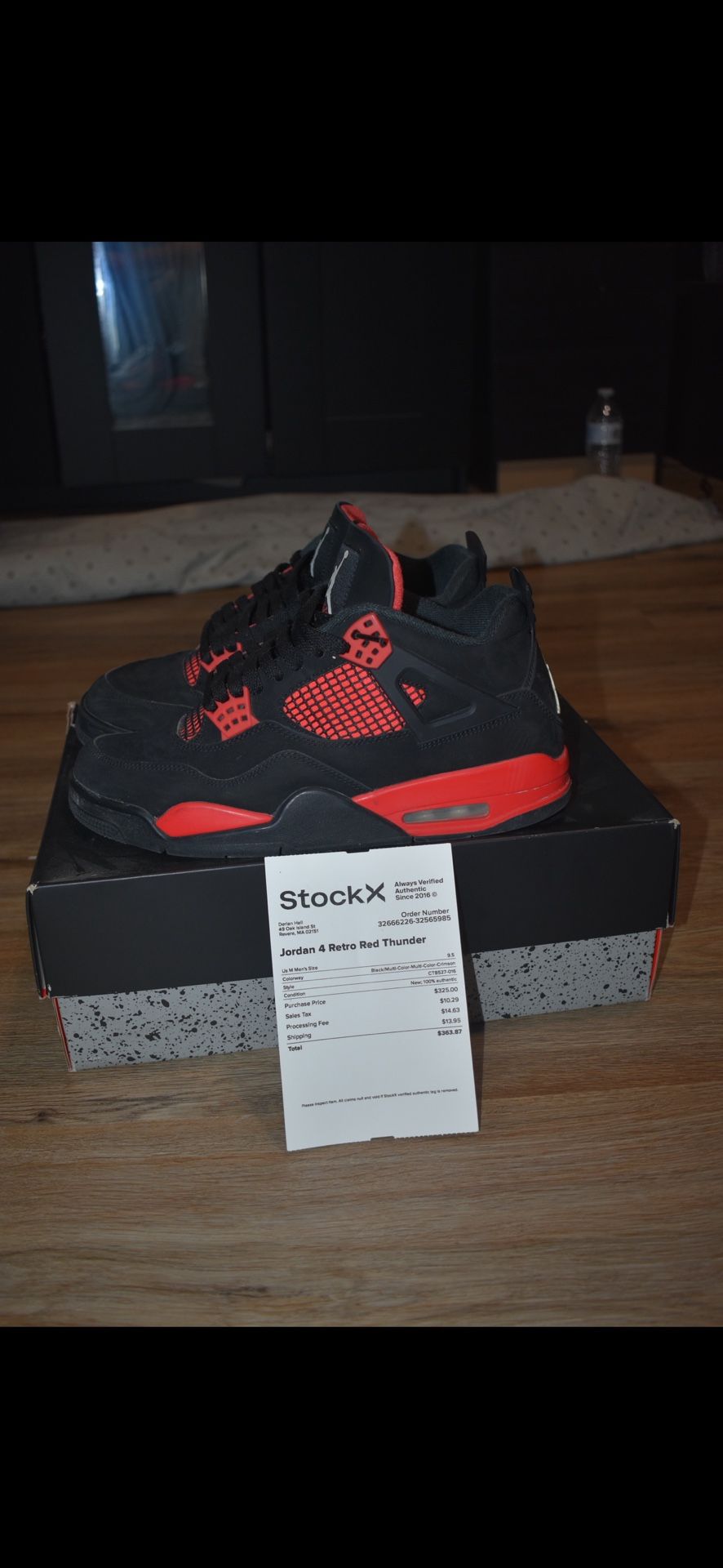 Jordan 4 red thunder size 9.5