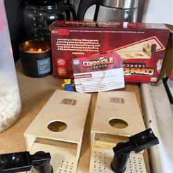 Game with Catapults by Hub Games