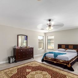 Bed Nightstand Dresser And Mirror Matress 