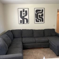 Sectional Couch 