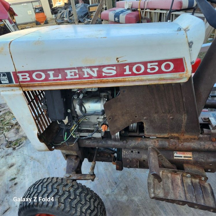 Bowens Tractor