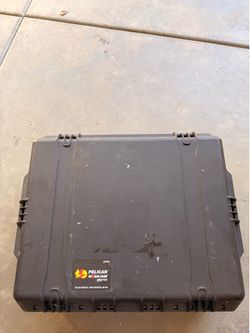 Pelican Storm iM2700 Waterproof Hard Case w/ Foam Made in USA