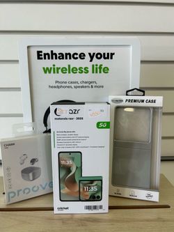 Motorola Razr 2025 bundle