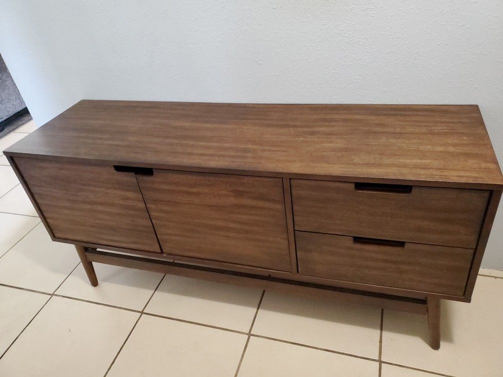 Credenza/TV Stand