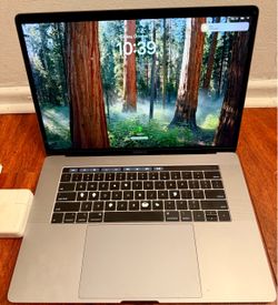 2019 MacBook Pro 15” i9 – 16GB RAM, 512GB SSD