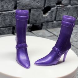 Bratz Flashback Fever Jade style boots metallic purple