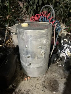 Semi gas tank