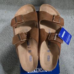 Size 11 "Mink" Arizona SoftFootbed Birkenstock Slides