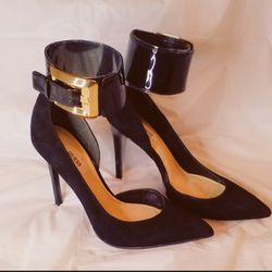 ☆☆PRICE DROP!! ☆☆ GUESS  Black Suede Stiletto Heels - SIZE 6.5 