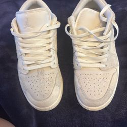 Air Jordan 1 Low Se Craft Pale Ivory  