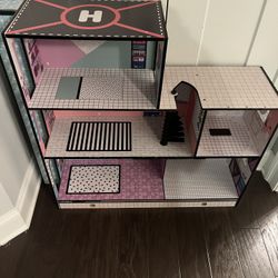 LOL Doll House 