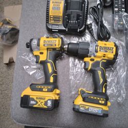 New Dewalt 20v Xr Impact Driver/hammer Drill Kit