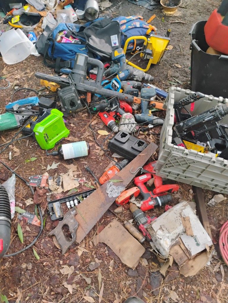Power Drills Gas Blower Saws