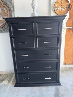 BIG X-LARGE Black 7-Drawer Tall Dresser $99