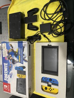 Nintendo switch Fortnite edition wildcat Cib  NO CODE