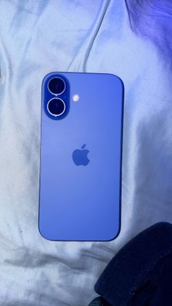 iPhone 16 purple