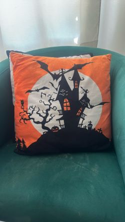 LIGHT UP Halloween Pillows