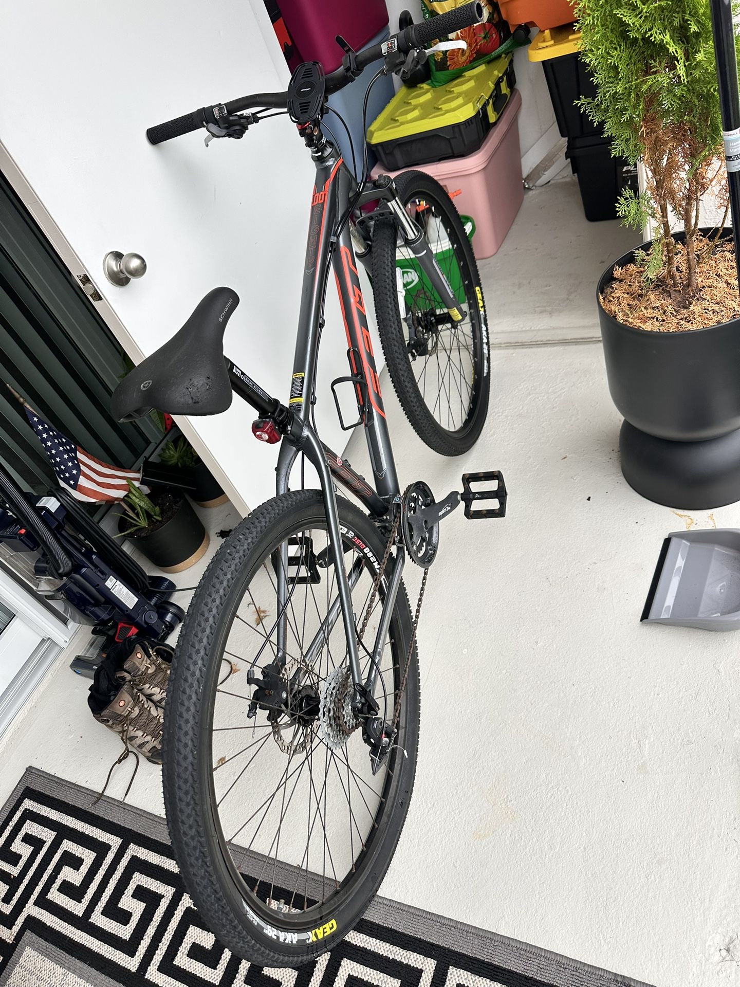 FELT Nine series 29'er frame, butted 6061 aluminum 