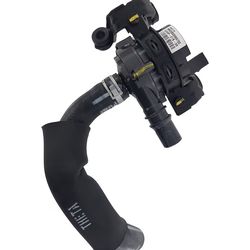 Kia optima 2011-2016 Bomba y manguera de agua