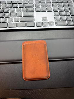 Original Apple MagSafe Wallet – Orange TechWoven