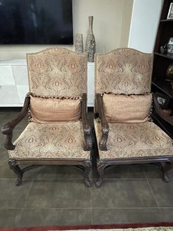 Accent Chairs