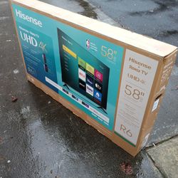 -FIRM PRICE NON-NEGOTIABLE- 58 In. Hisense 4k Roku Smart TV W/Remote
