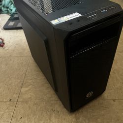 Cooler Master Mid Size Tower