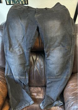 Armored motorcycle pants