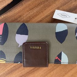 Fossil Wallet - With Tags 