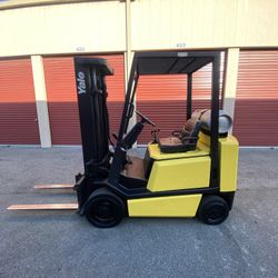 Forklift