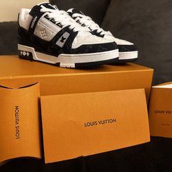 Louis Vuitton Trainers EU 36 