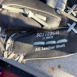  Catchers Training Glove
