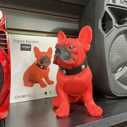 Dog Figurine Speaker