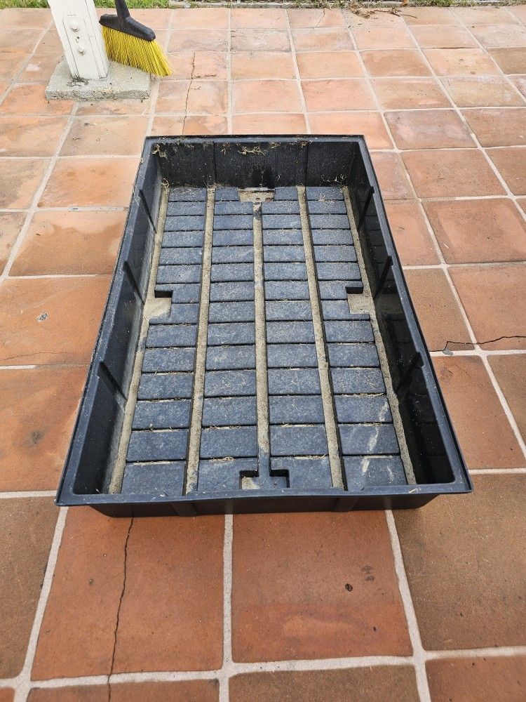 4ft X 2ft Grow Tray