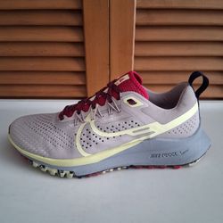 Nike React Pegasus Trail 4 Women's Running Shoe * Size: 7.5